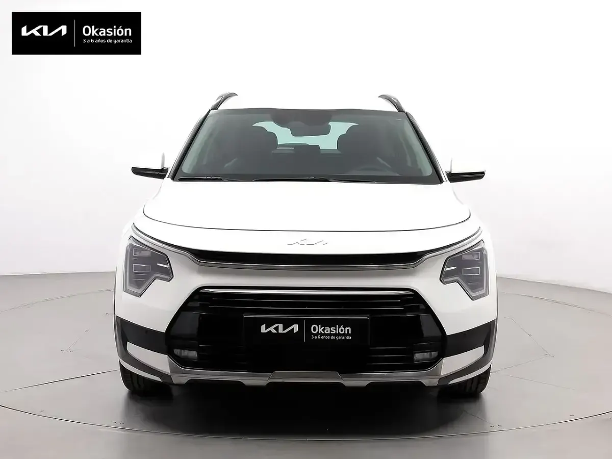 Usado Kia Niro 141 CV (103 kW) 2023 Blanco SUV