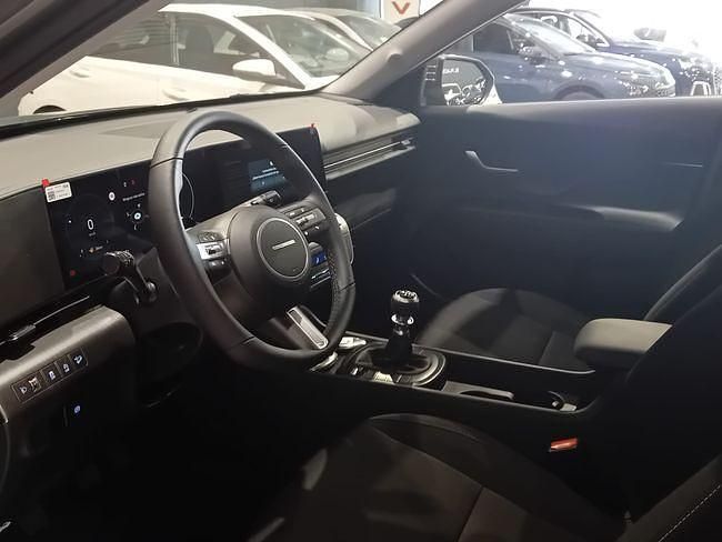 Usado Hyundai Kona 119 CV (87 kW) 2024 Gris SUV