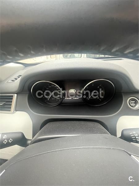 Usado Land Rover Discovery Sport HSE 190 CV (139 kW) 2015 Negro SUV