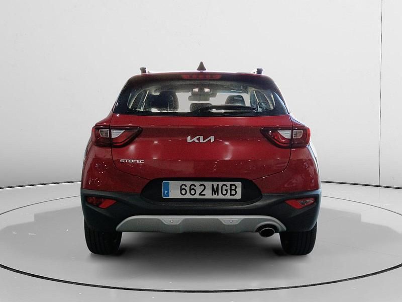 Usado Kia Stonic 84 CV (61 kW) 2023 SUV