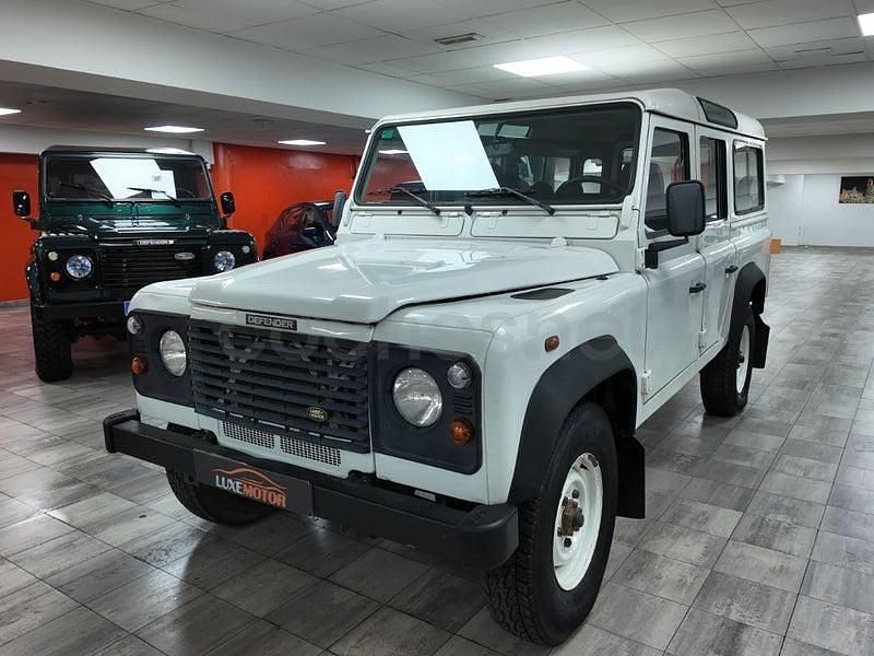 Usado Land Rover Defender SE 122 CV (89 kW) 2004 Blanco Familiar