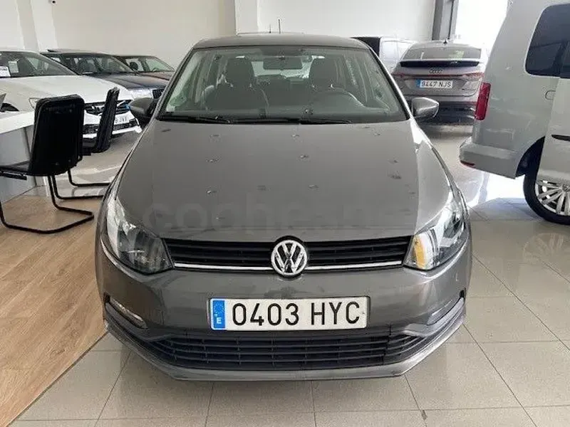 Używany VW Polo 75 KM (55 kW) 2014 Szary Sedan/Limuzyna