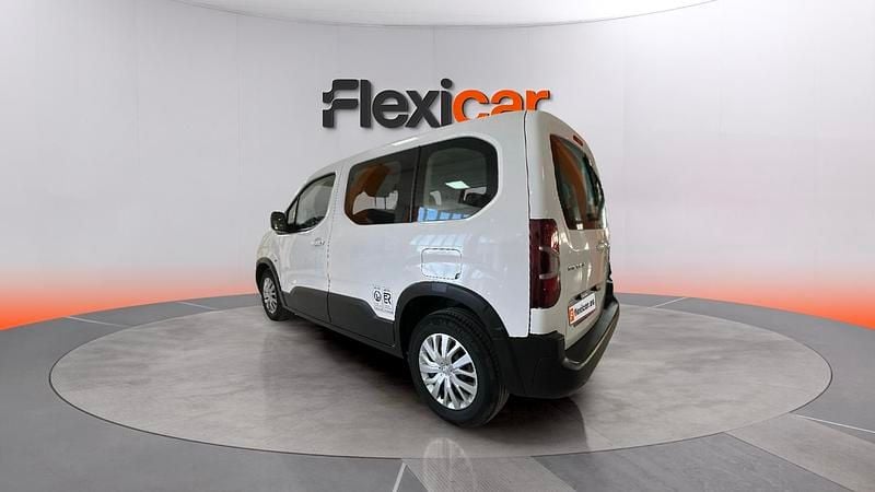 Usado Peugeot Rifter Active 101 CV (74 kW) 2021 Blanco Monovolumen