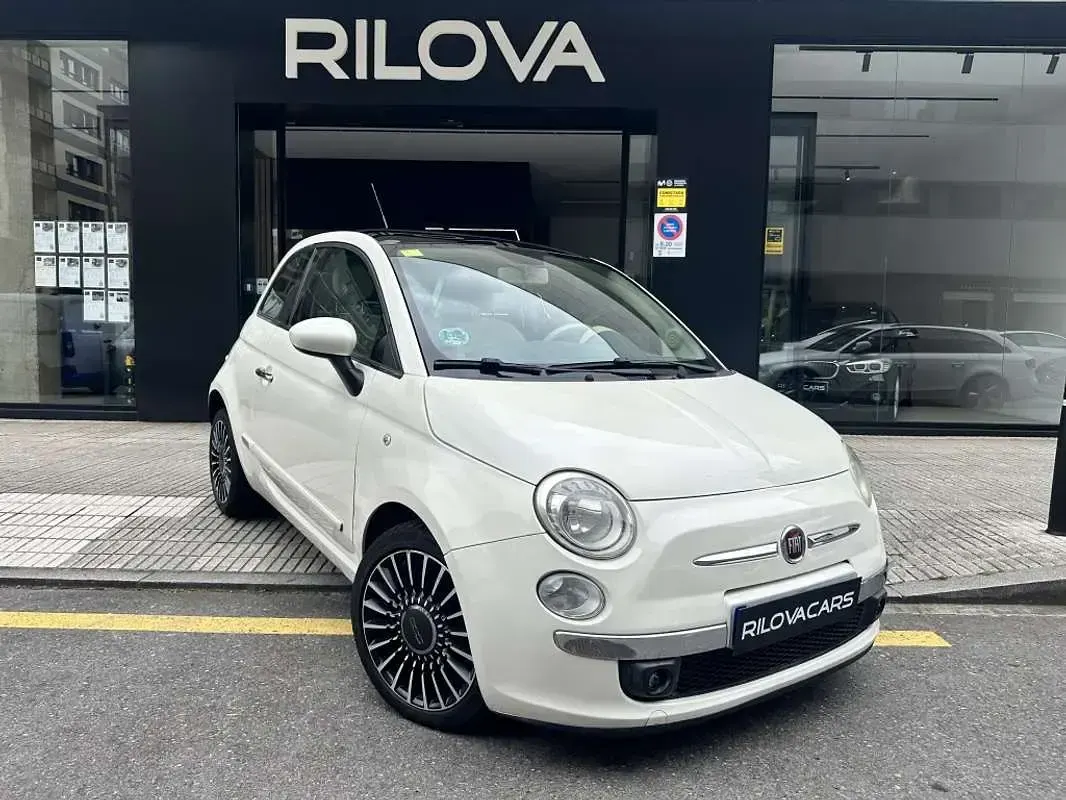 Usado Fiat 500 Lounge 69 CV (50 kW) 2011 Blanco Utilitario