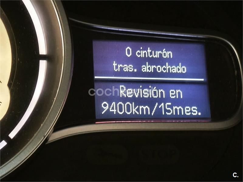 Usado Renault Mégane Expression 105 CV (77 kW) 2009 Gris / plata Berlina