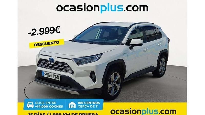 Blanco Usado 2021 Toyota RAV4 Hybrid Advance SUV | 29.147 € (Super precio) - Imagen 1/4