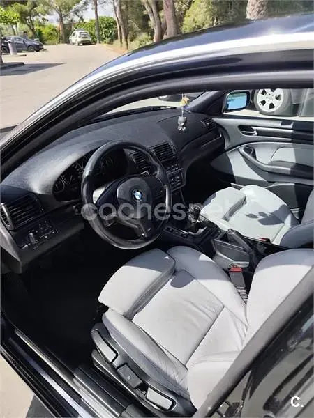 Usado BMW 318 143 CV (105 kW) 2004 Negro Berlina
