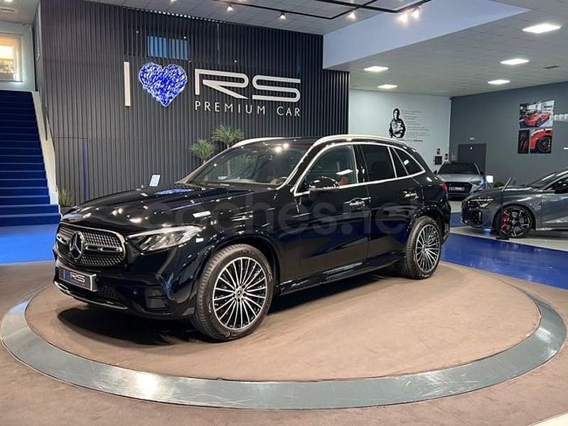 Usado Mercedes GLC220 AMG line 197 HP (144 kW) 2023 Preto SUV
