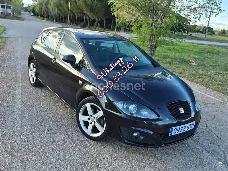 Usado Seat Leon FR 180 CV (132 kW) 2010 Negro Utilitario