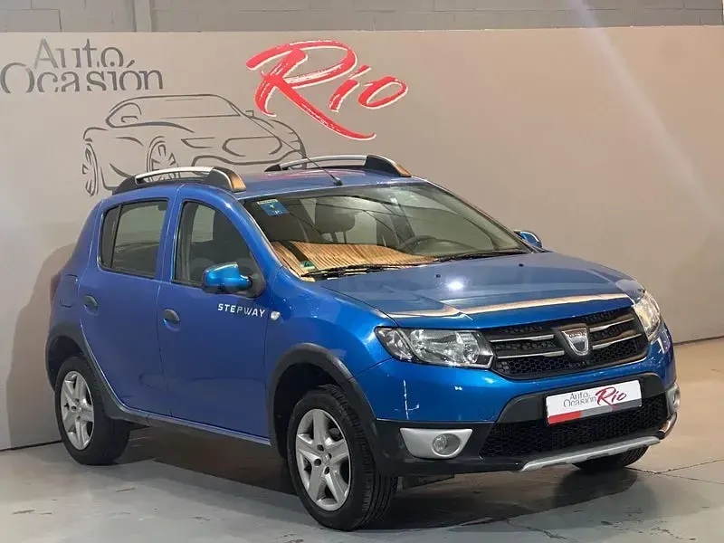 Usado Dacia Sandero Stepway 90 CV (66 kW) 2014 Azul Berlina