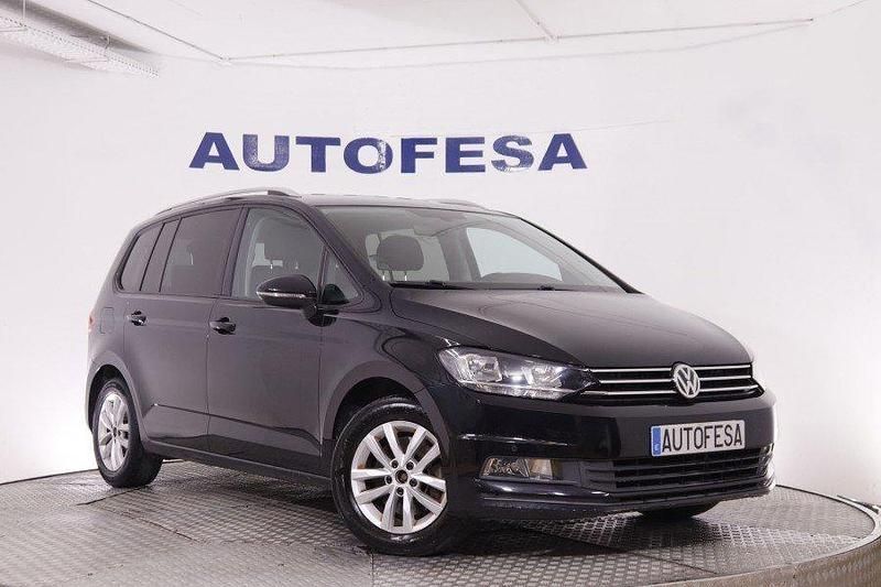 Usado VW Touran Advance 150 CV (110 kW) 2016 Negro Monovolumen