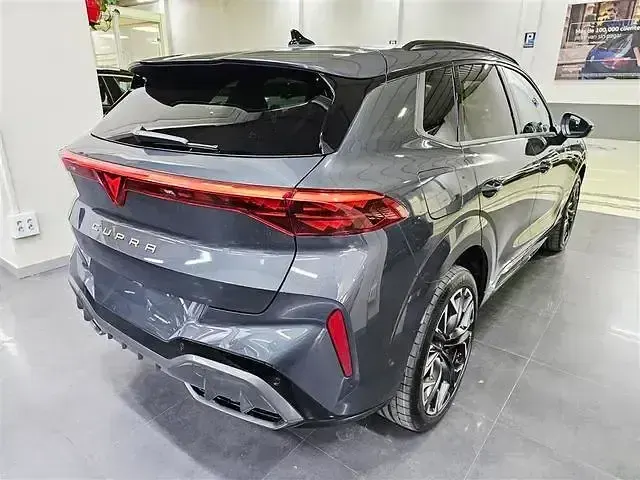 Nowe Cupra Terramar VZ 272 KM (200 kW) 2026 Szary SUV