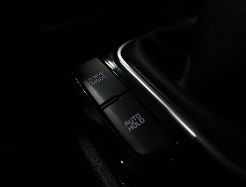 Rojo Usado 2024 Kia Sportage SUV | 26.400 € (Precio justo) - Imagen 1/4