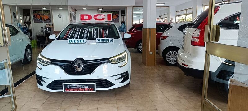Blanco Usado 2021 Renault Mégane IV Business Berlina | 12.490 € (Precio justo) - Imagen 1/4