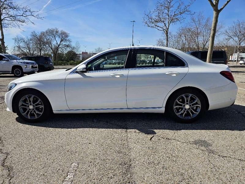 Usado Mercedes C220 170 CV (125 kW) 2016 Blanco Berlina