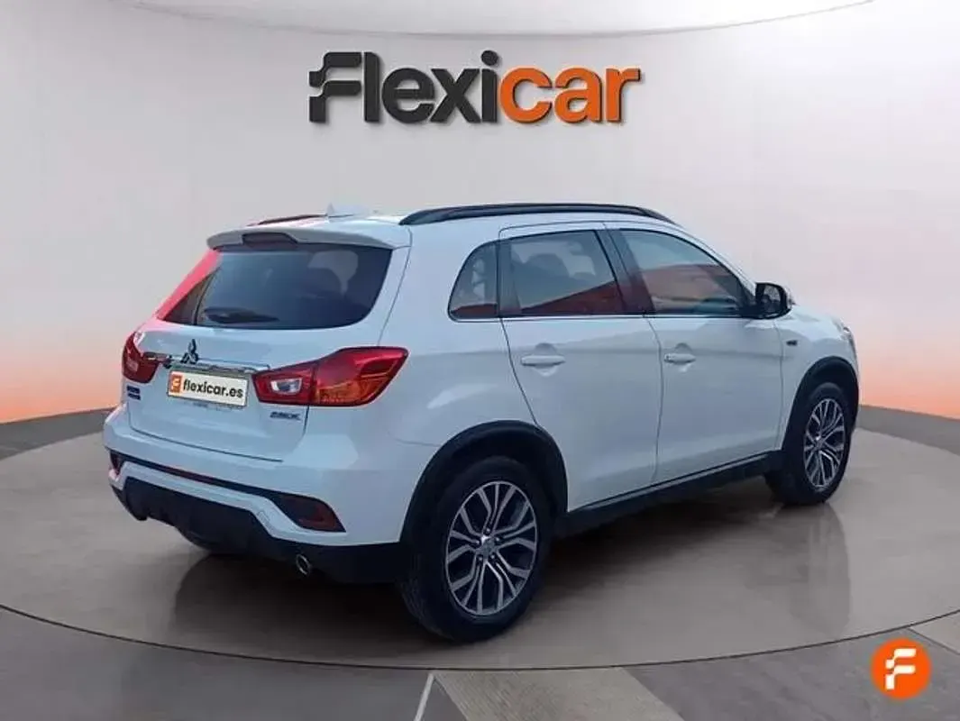 Usado Mitsubishi ASX Motion 117 CV (86 kW) 2019 Blanco SUV
