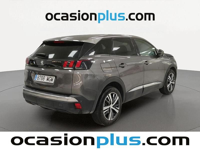 Usado Peugeot 3008 Allure 130 CV (95 kW) 2023 Gris SUV