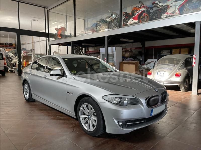 Gris / plata Usado 2012 BMW 530 Berlina | 20.000 € (Un poco caro) - Imagen 1/4