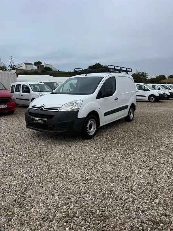 Usado Citroën e-Berlingo Live 75 CV (55 kW) 2018 Blanco Monovolumen