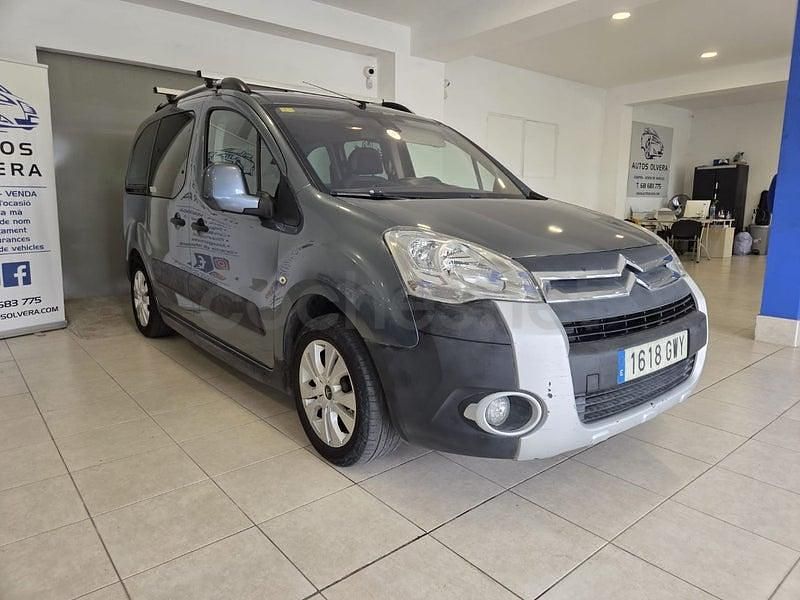 Usado Citroën Berlingo XTR 90 CV (66 kW) 2010 Gris / plata Monovolumen