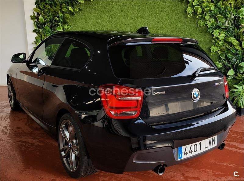 Usado BMW M135 320 CV (235 kW) 2013 Negro Utilitario