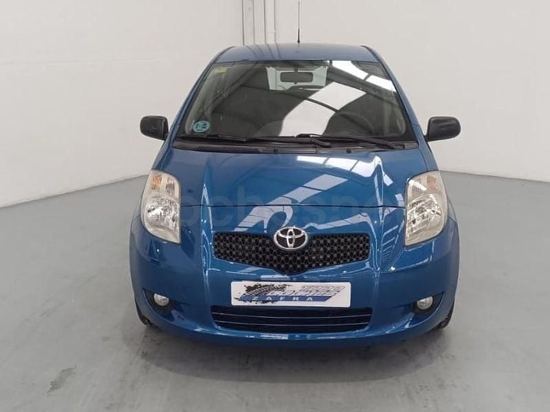 Usado Toyota Yaris 87 CV (63 kW) 2008 Azul Utilitario