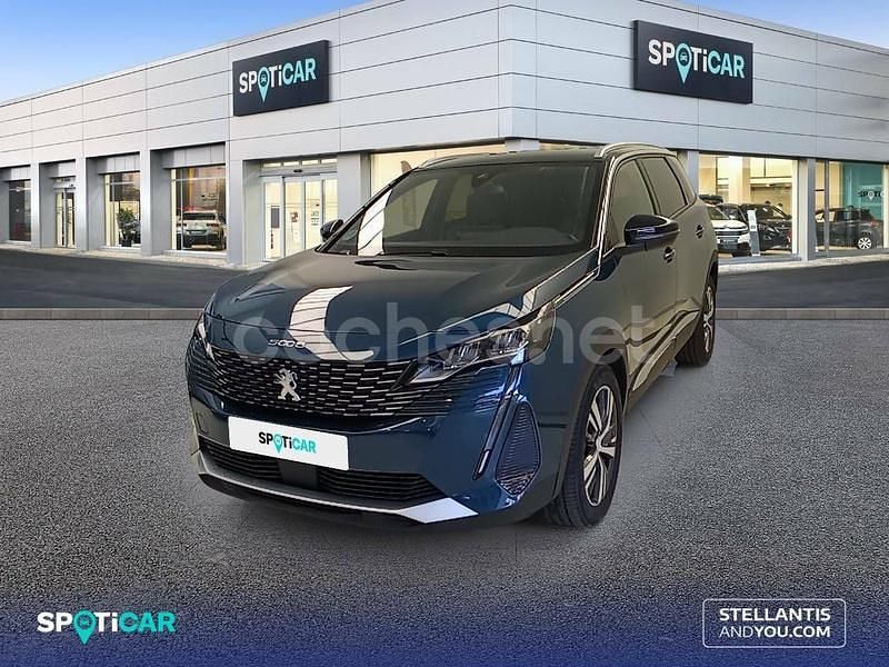 Azul Usado 2024 Peugeot 5008 Allure SUV | 27.995 € (Precio justo) - Imagen 1/4