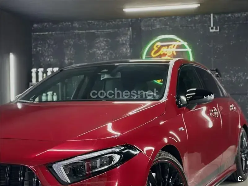 Usado Mercedes A35 AMG 306 CV (225 kW) 2021 Granate Berlina