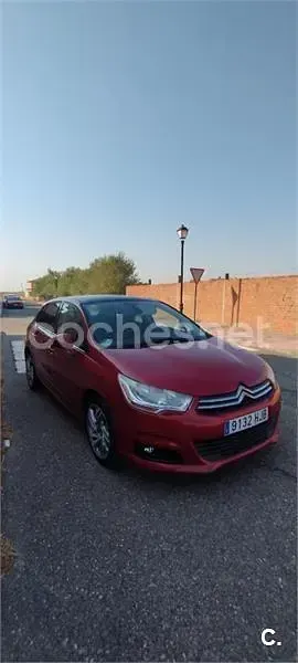 Usado Citroën C4 Exclusive 120 CV (88 kW) 2012 Rojo Berlina