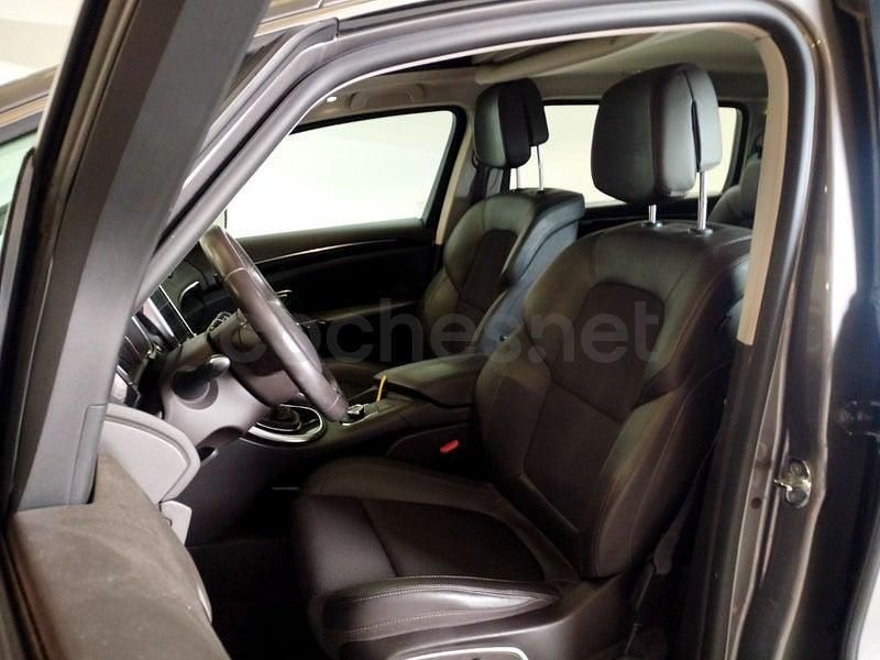 Usado Renault Espace Zen 130 CV (95 kW) 2016 Gris / plata Monovolumen