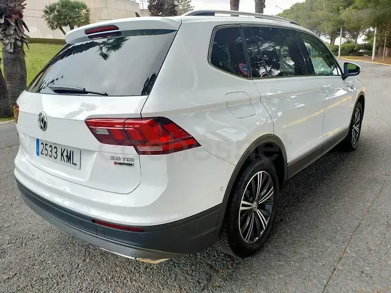 Usado VW Tiguan Allspace Advance 150 CV (110 kW) 2018 Blanco SUV