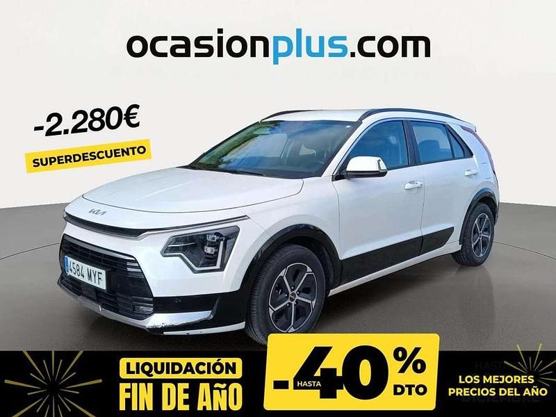 Usado Kia Niro 141 CV (103 kW) 2025 Blanco SUV