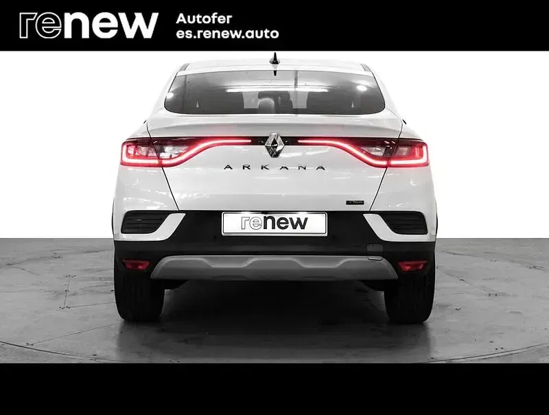 Usado Renault Arkana Zen 145 CV (106 kW) 2023 Blanco SUV