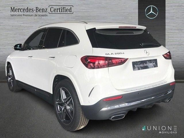 Usado Mercedes GLA200 AMG line 150 CV (110 kW) 2026 Blanco polar SUV
