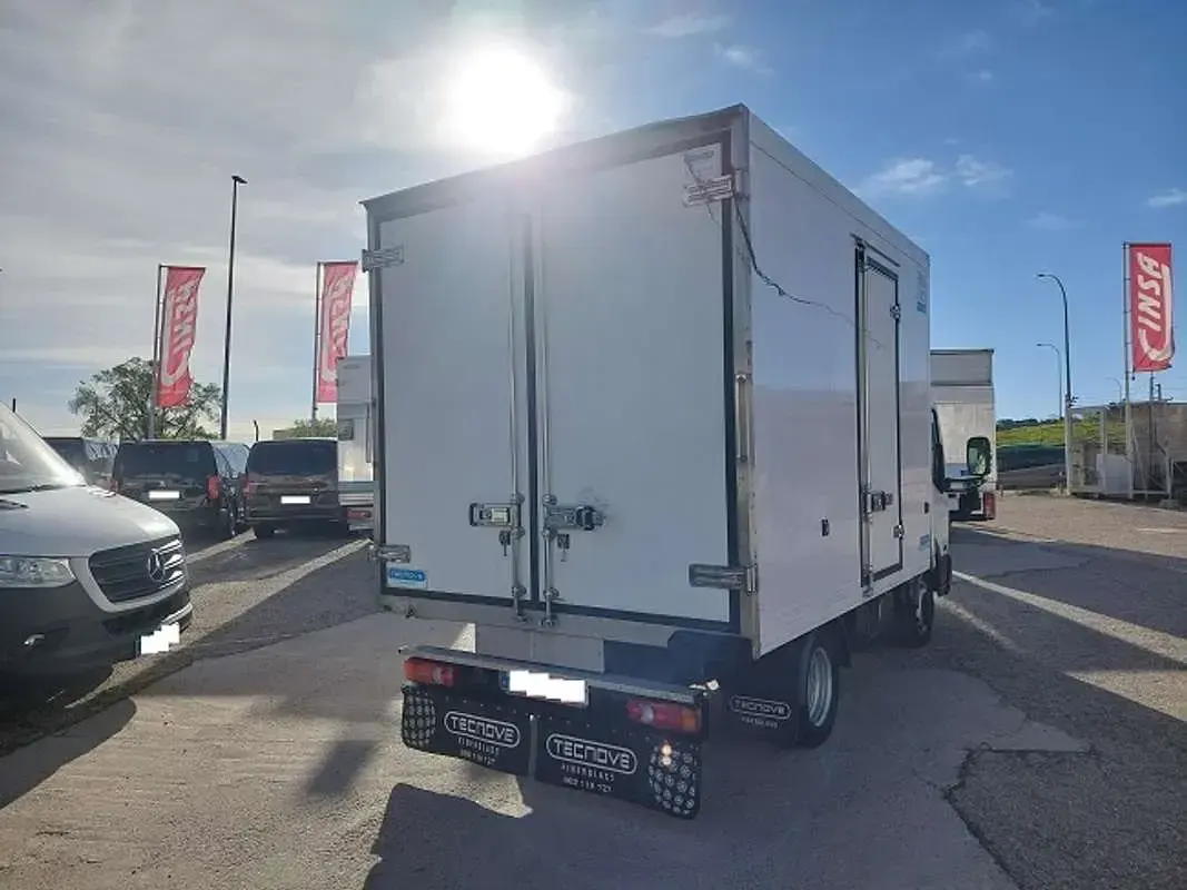 Usado Nissan NV400 Comfort 136 CV (100 kW) 2015 Blanco Van