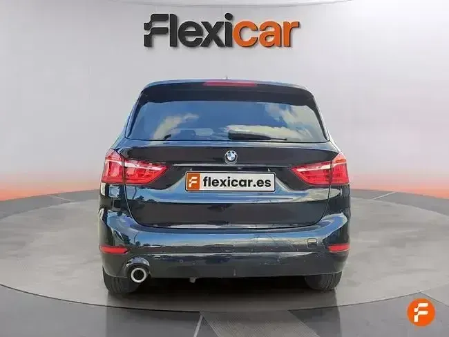 Usado BMW 218 140 CV (102 kW) 2019 Negro Familiar