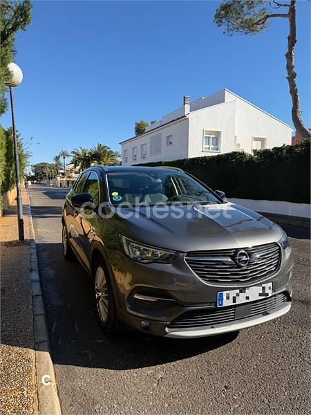 Usado Opel Grandland X 130 CV (95 kW) 2021 Gris / plata SUV