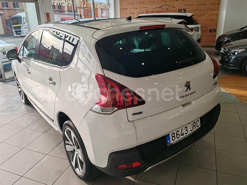 Usado Peugeot 3008 Style 150 CV (110 kW) 2016 Blanco Berlina