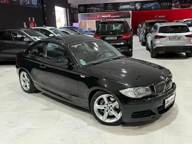 Usado BMW 135 Coupé 306 CV (225 kW) 2009 Negro Coupe