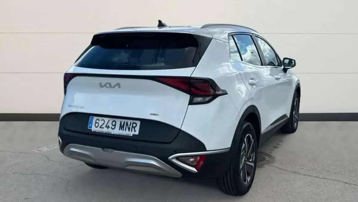 Usado Kia Sportage 230 CV (169 kW) 2024 Blanco SUV