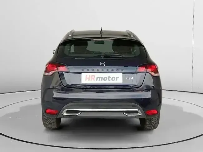 Usado DS Automobiles DS4 Connected Chic 131 CV (96 kW) 2017 Negro