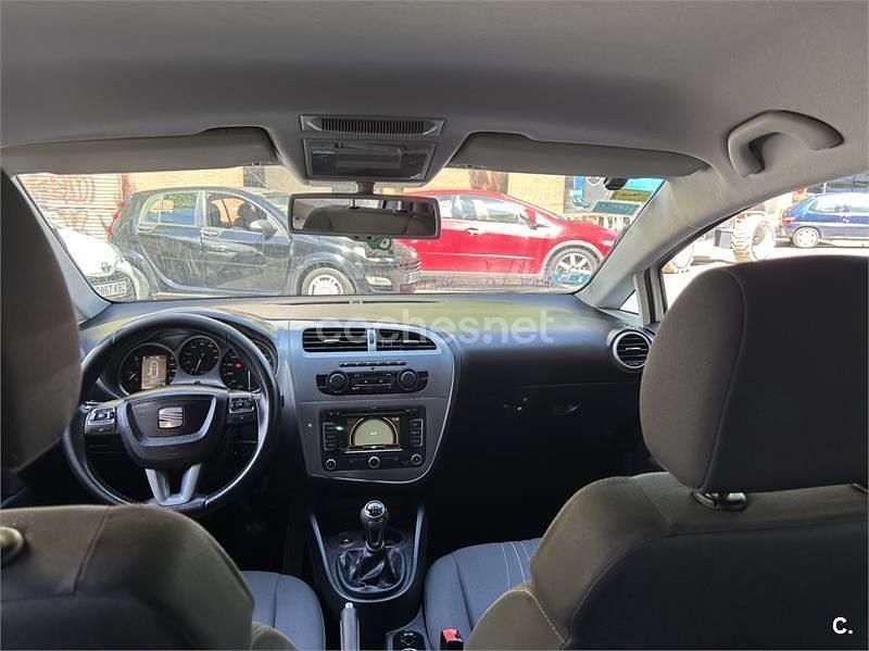 Usado Seat Leon Copa 125 CV (91 kW) 2011 Blanco Berlina