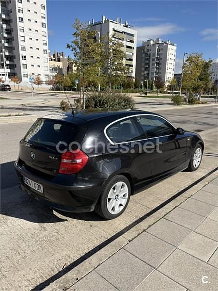 Negro Usado 2008 BMW 118 Utilitario | 5200 € (Super precio) - Imagen 1/4