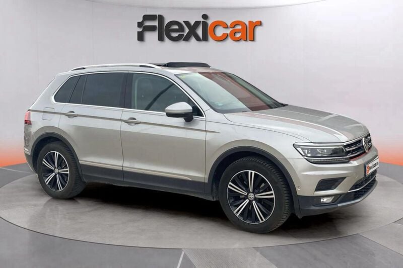 Gris Usado 2018 VW Tiguan Sportline SUV | 21.490 € (Precio justo) - Imagen 1/4