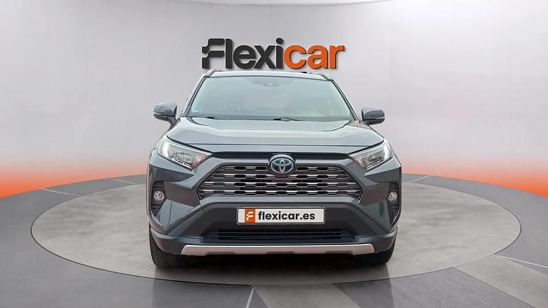 Käytetty Toyota RAV4 Hybrid Advance 218 HP (160 kW) 2020 Harmaa Katumaasturi