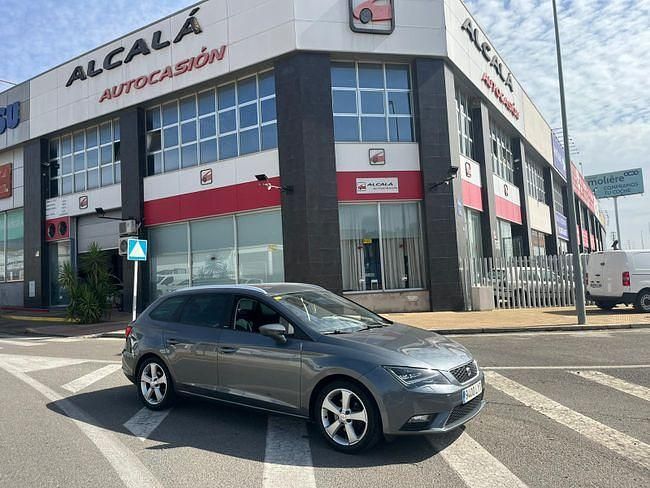 Gris Usado 2016 Seat Leon ST Familiar | 10.900 € (Precio justo) - Imagen 1/4