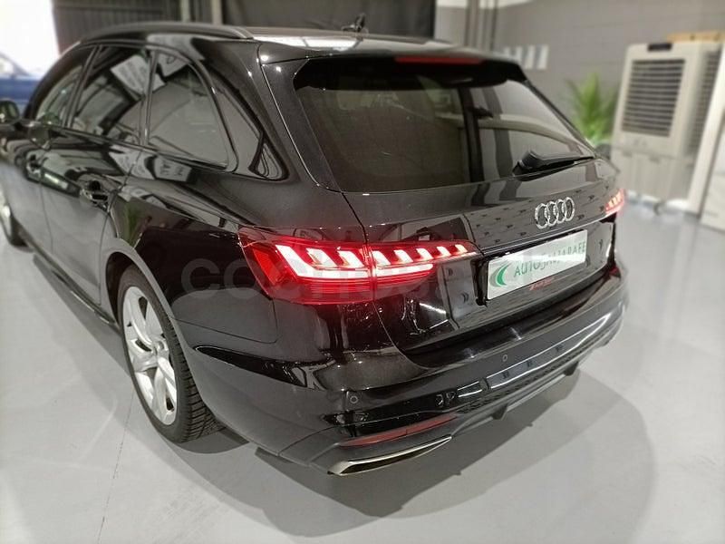 Usado Audi A4 S-Line 136 CV (100 kW) 2021 Negro Familiar