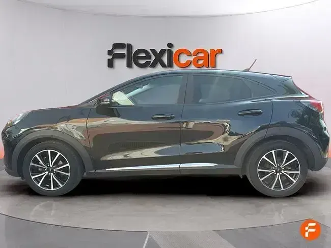 Usado Ford Puma Titanium 155 CV (114 kW) 2020 Negro SUV