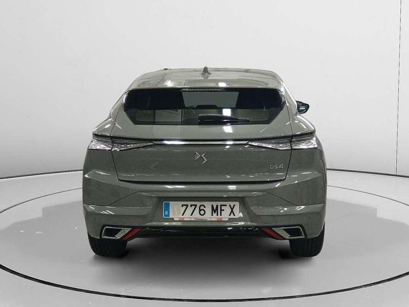 Usado DS Automobiles DS4 Bastille 131 CV (96 kW) 2023 Gris SUV