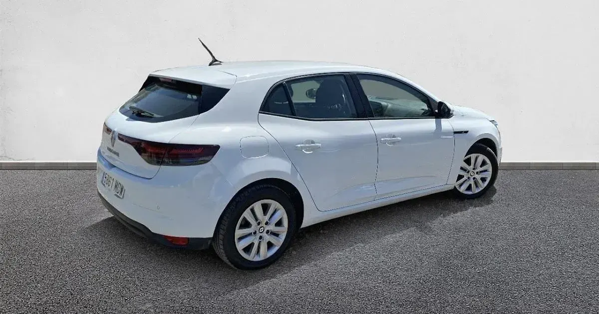 Usado Renault Mégane II Equilibre 115 CV (84 kW) 2023 Berlina